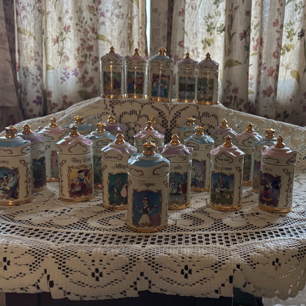 Vintage Lot of 1995 Lenox Disney Spice Jars